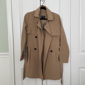 Abercrombie & Fitch Trench Coat